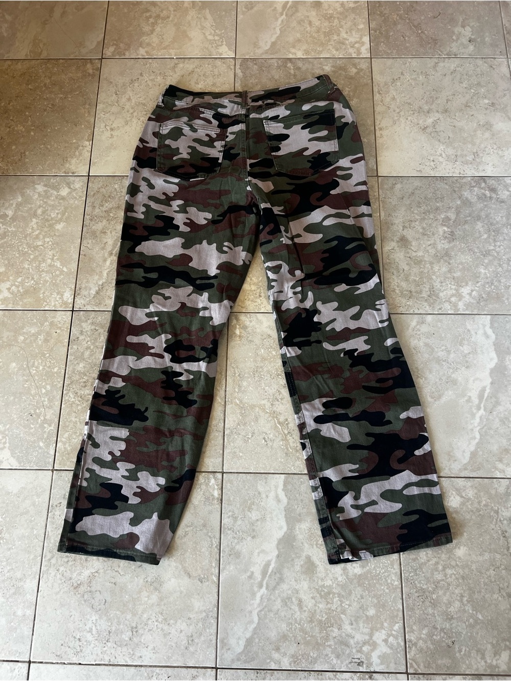 Tinseltown Camouflage Jeans Size 13 - Picture 3 of 5